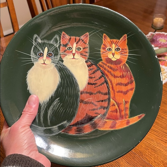Cat Design Decorative Plate - Picture 7 of 7